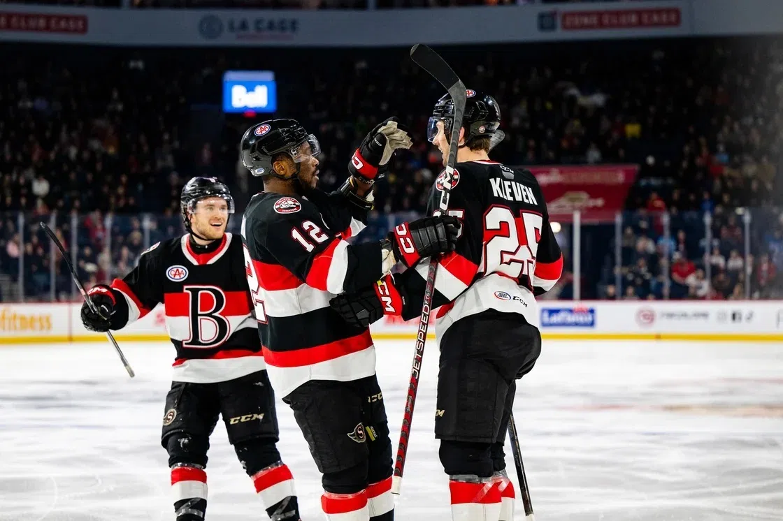 Great start sends B-Sens to victory in Laval