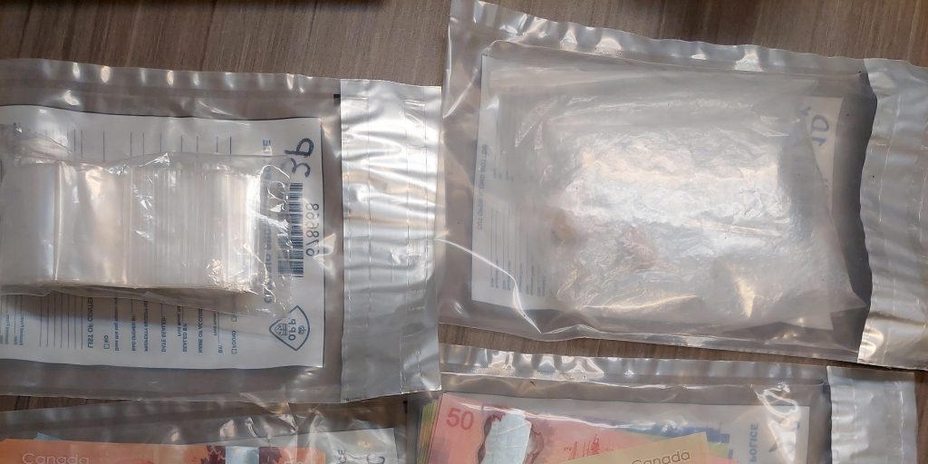 Coke and fentanyl seized in raid - Vimarsana News
