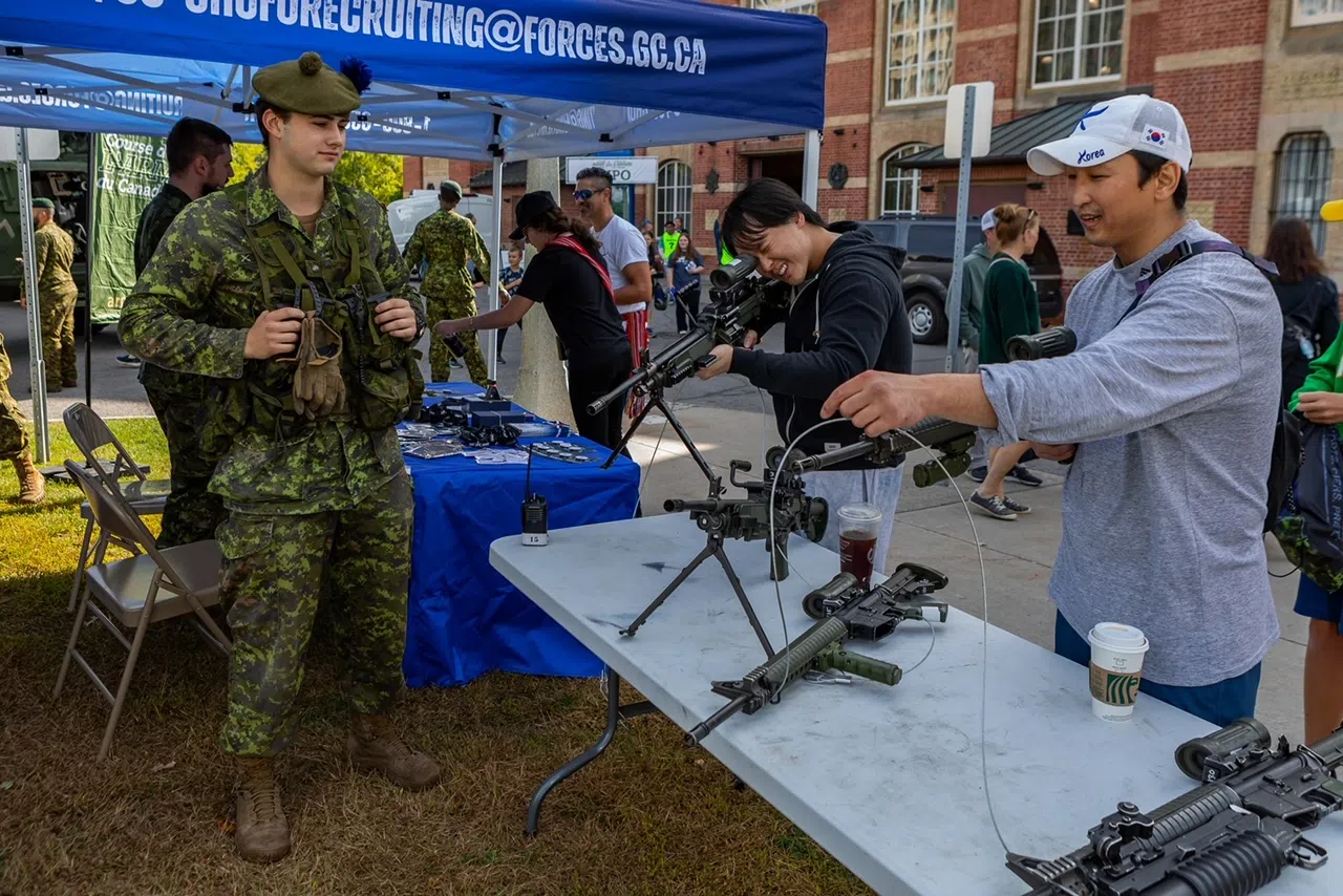 Canadian Army Reserve job fair on Saturday