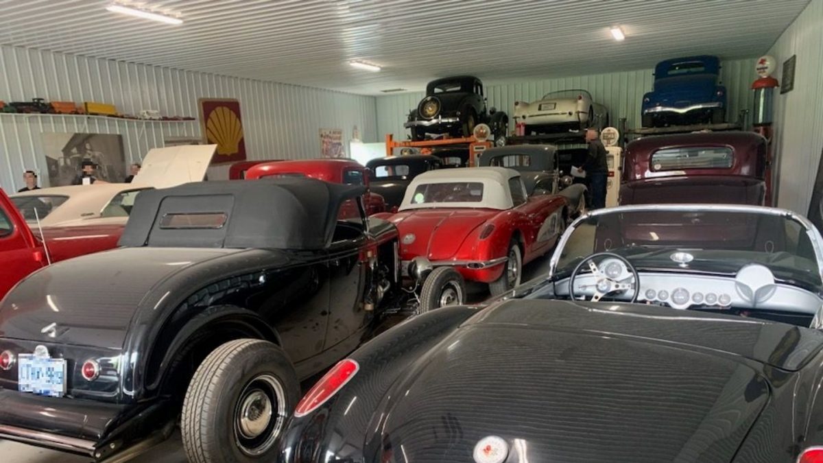Classic cars among stolen vehicles located in Stirling - Vimarsana News