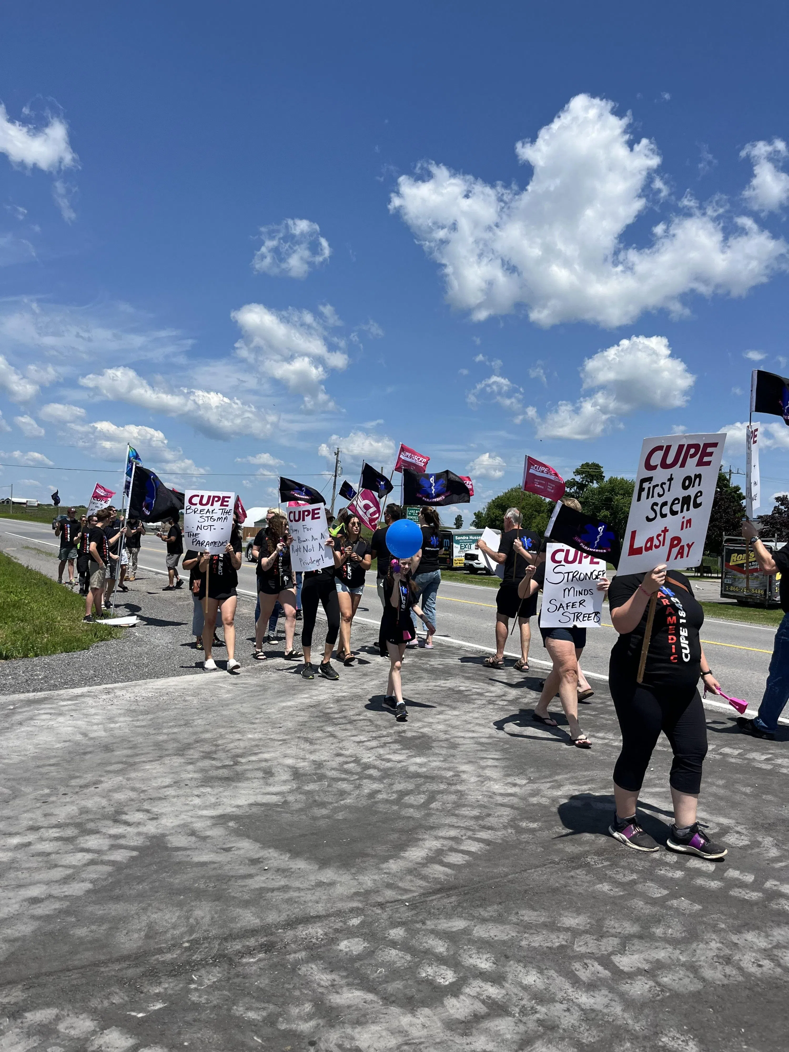 Paramedics picket at new ambulance base