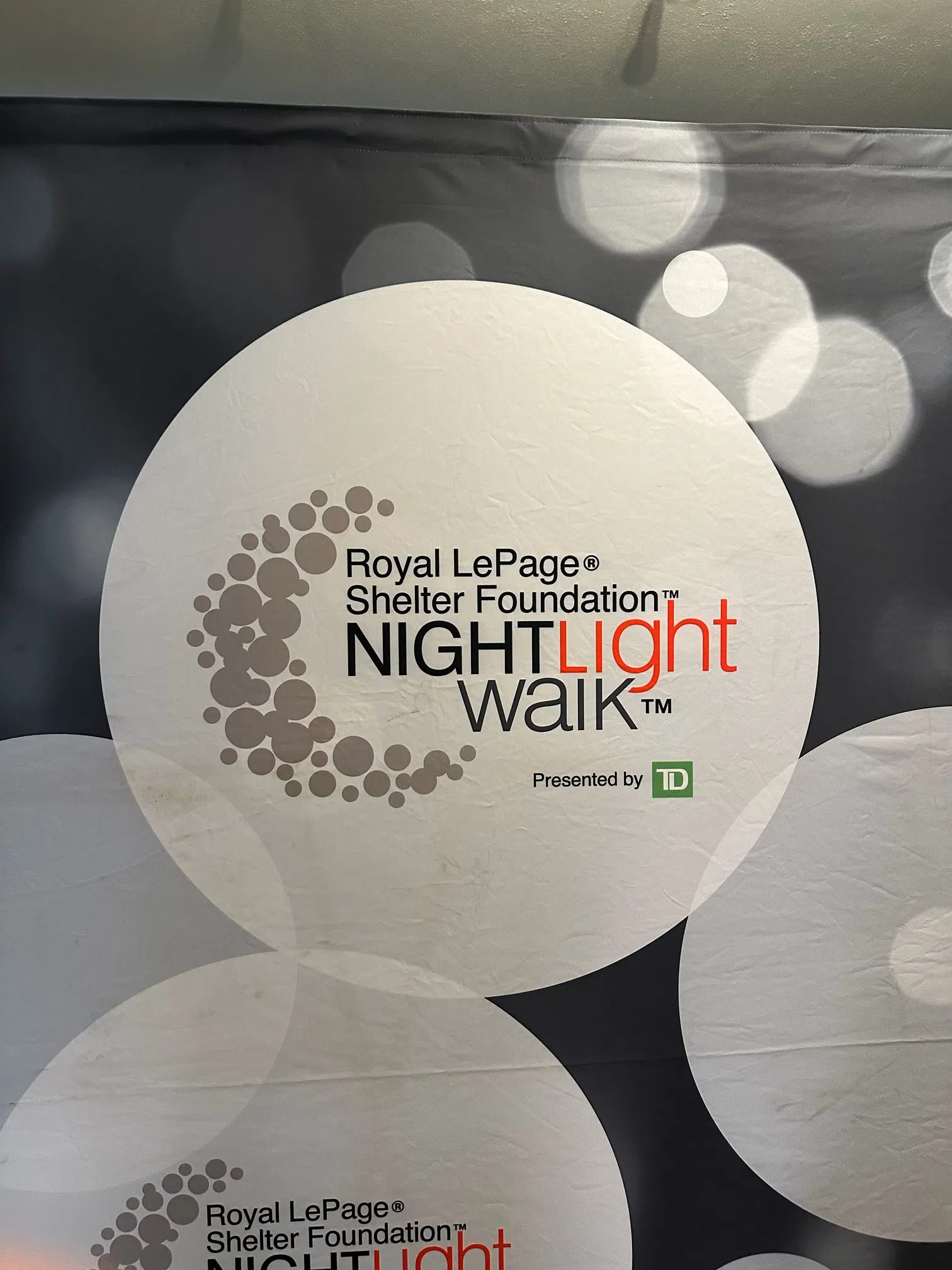 Royal LePage Walk for Three Oaks lights up downtown