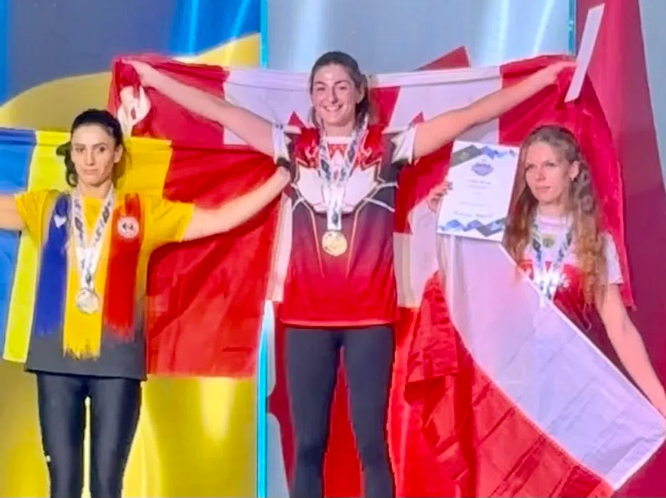 Brooks strong arms the world