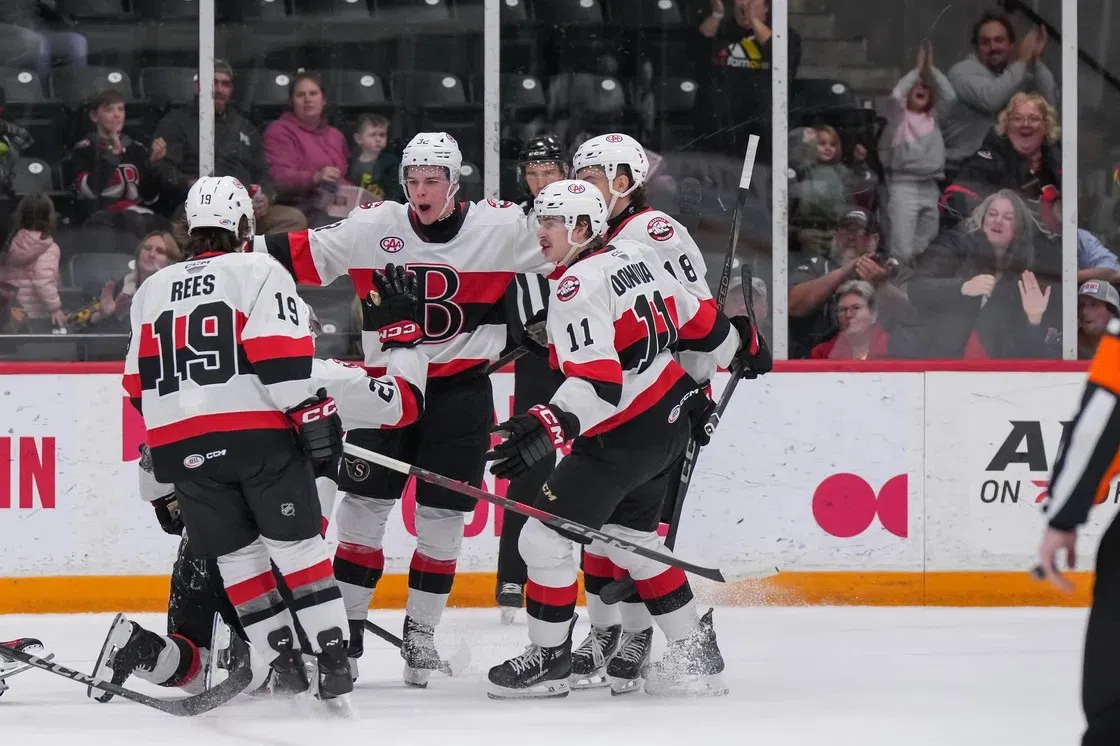 Senators defeat Rocket 3 to 2