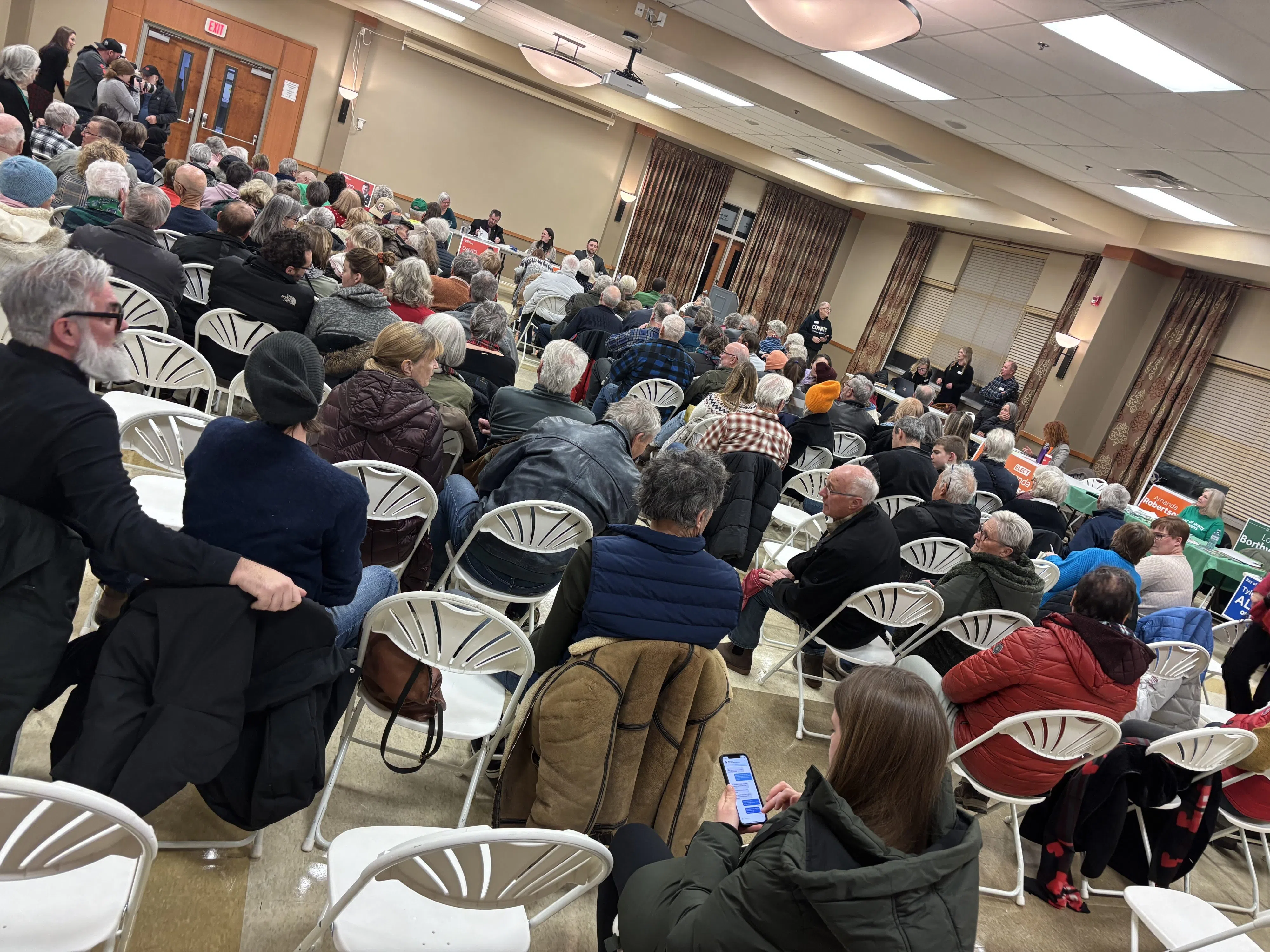 Packed house for Wellington all candidates