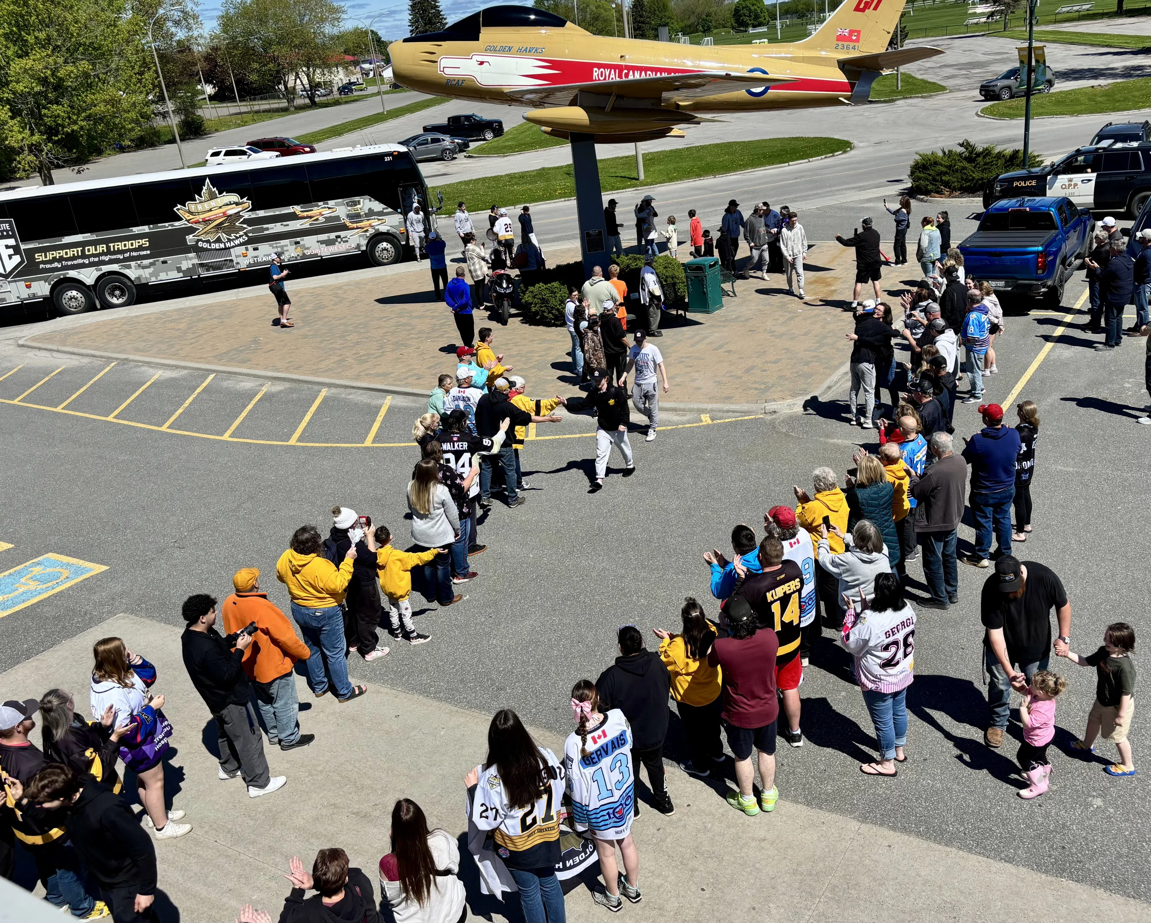 Golden Hawks humbled by homecoming