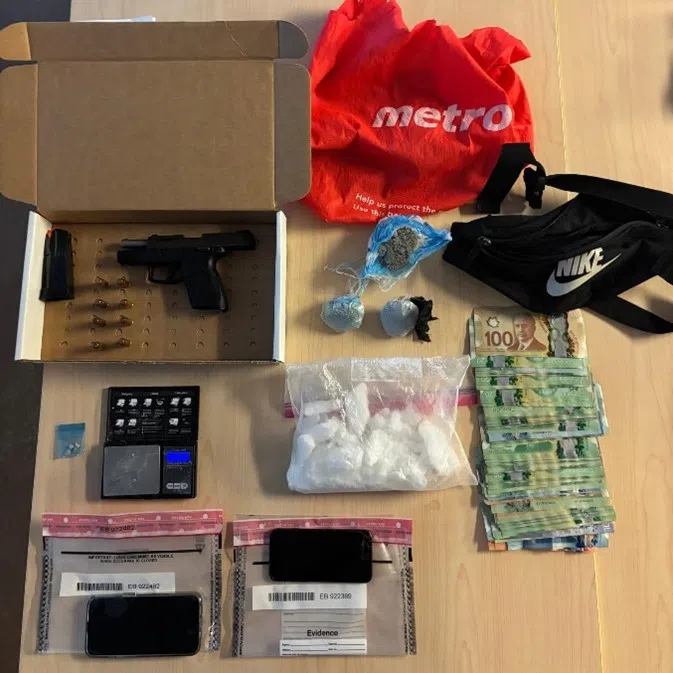 Kingston Police Street Crime Unit executes warrant, uncovers firearm and illicit drugs