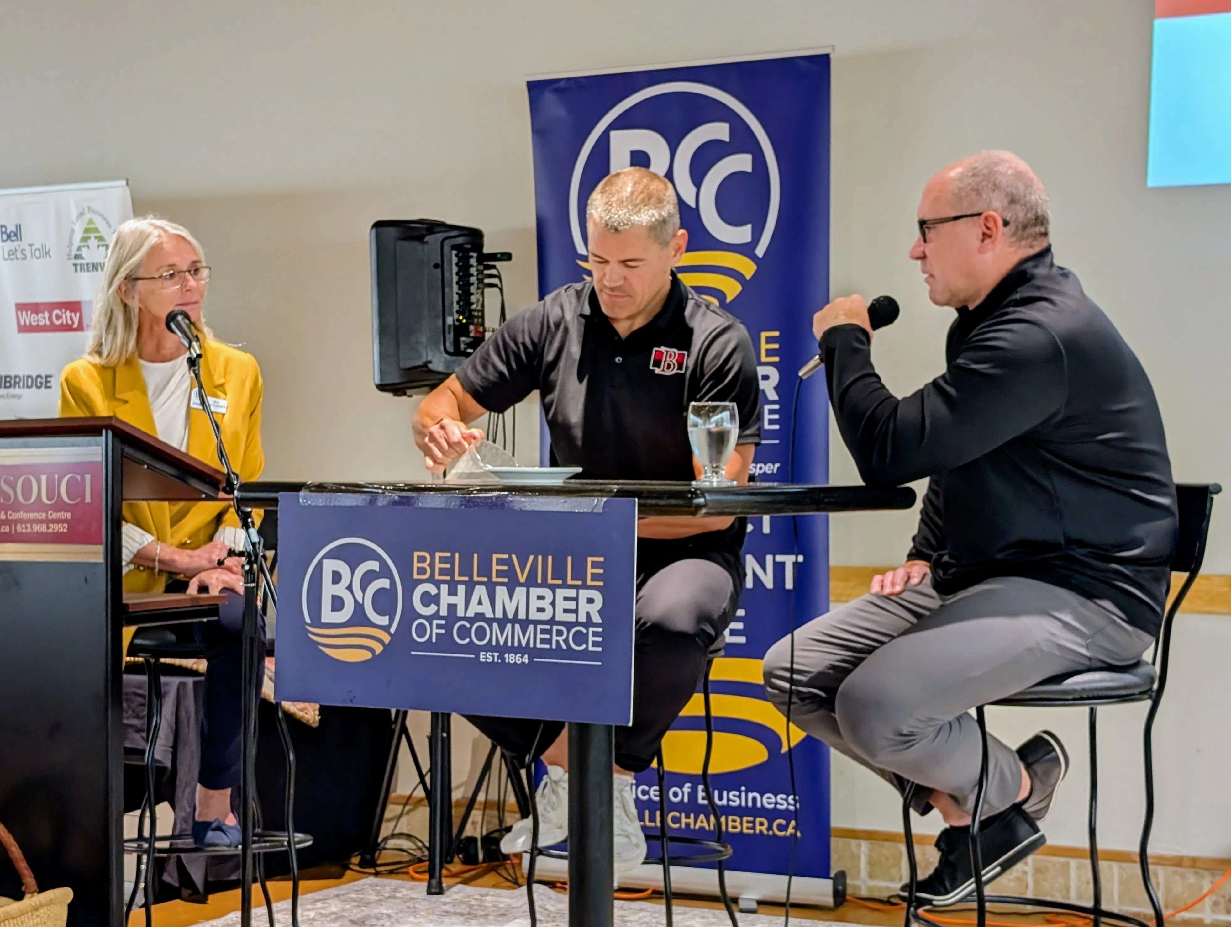 Discussion with the Belleville Senators at Chamber breakfast