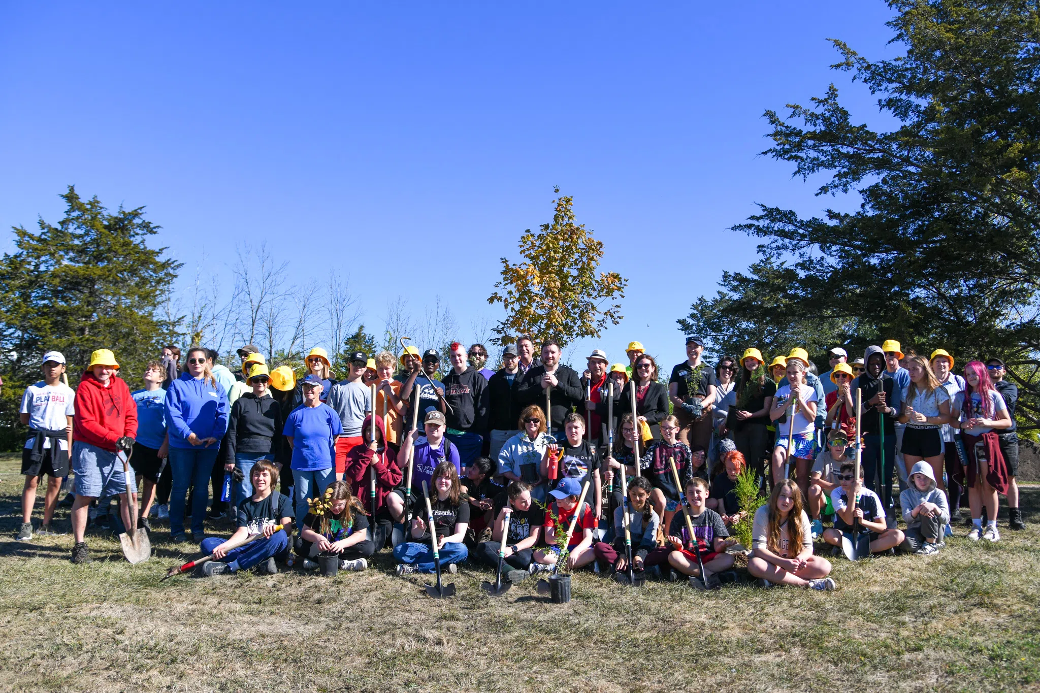 Hundreds of trees planted at Cascade Park