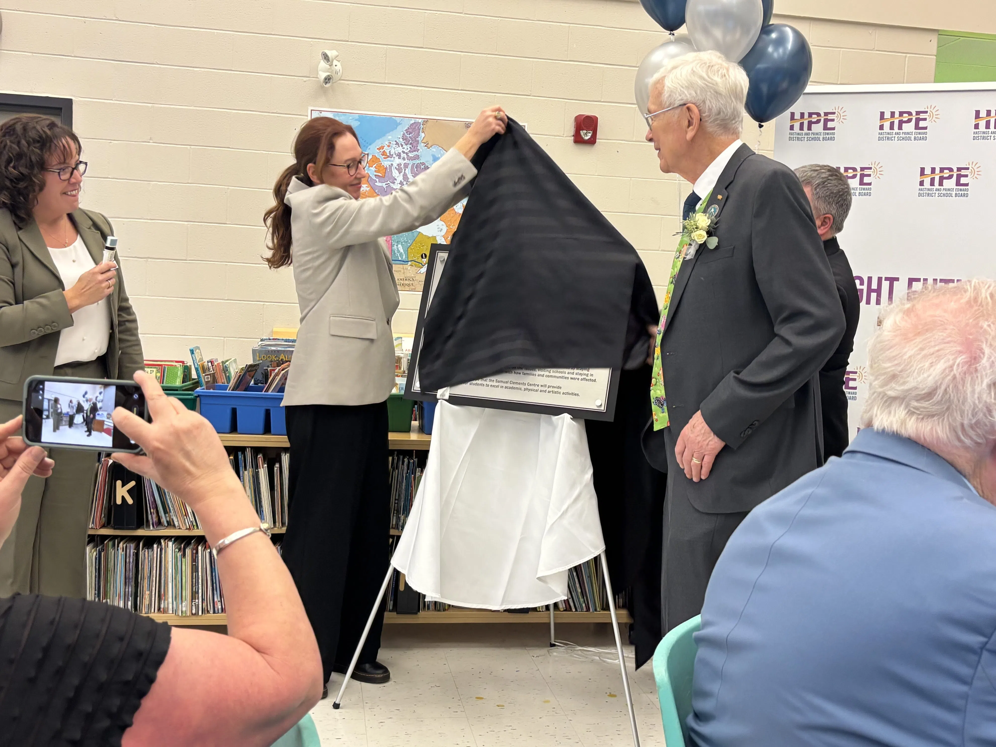 HPEDSB honours their longest ever trustee