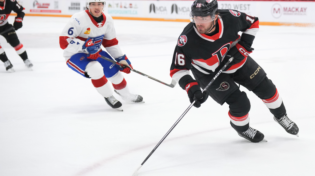 Senators lose early lead