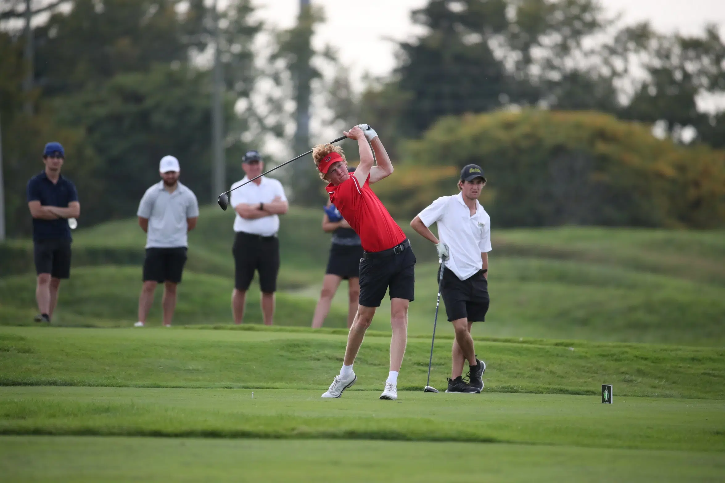 Team silver and individual gold at the men’s OCAA golf championships