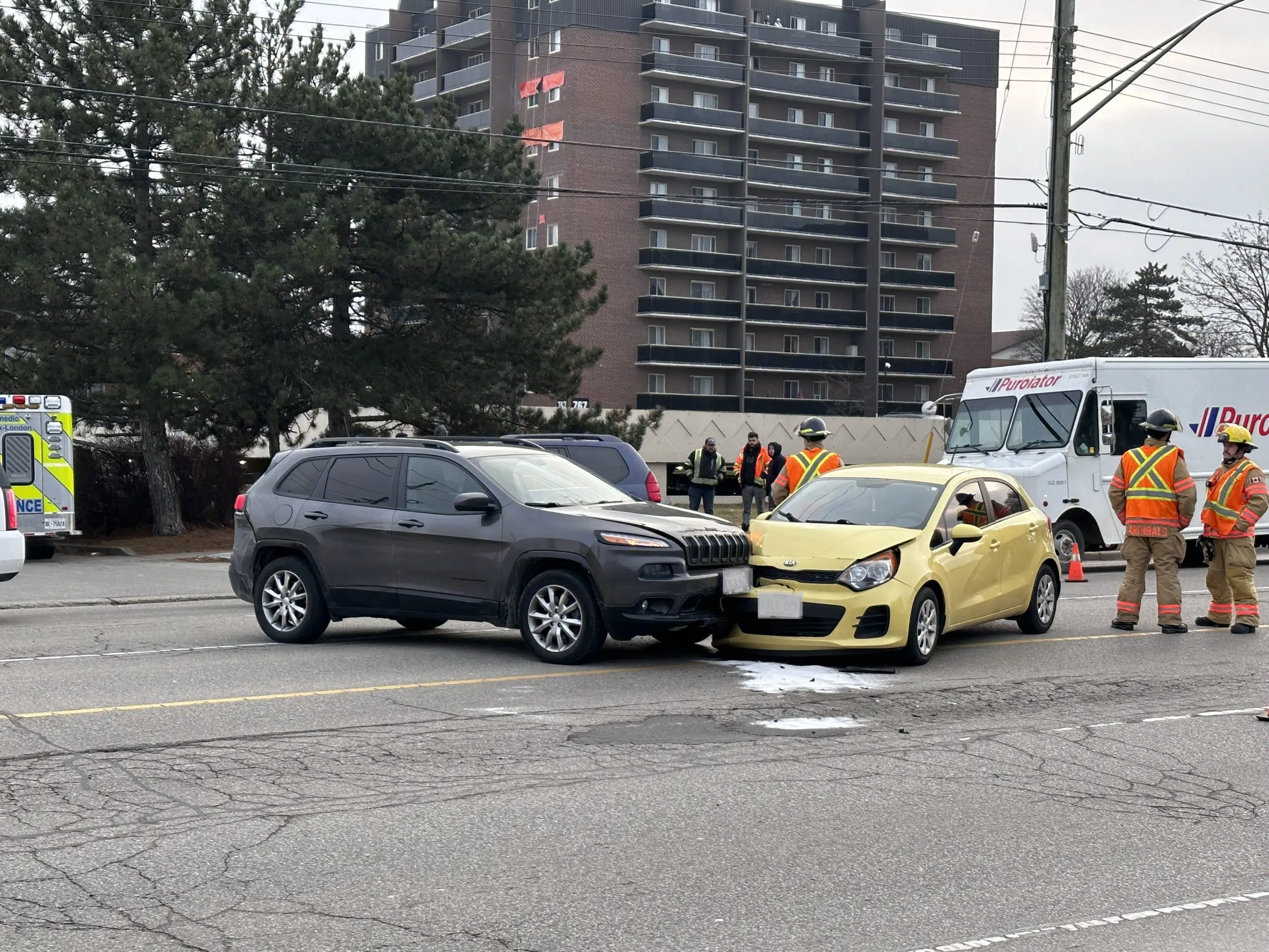 Crash outside of the Oxford St East and Second St intersection (CJ Goater/XFM News)
