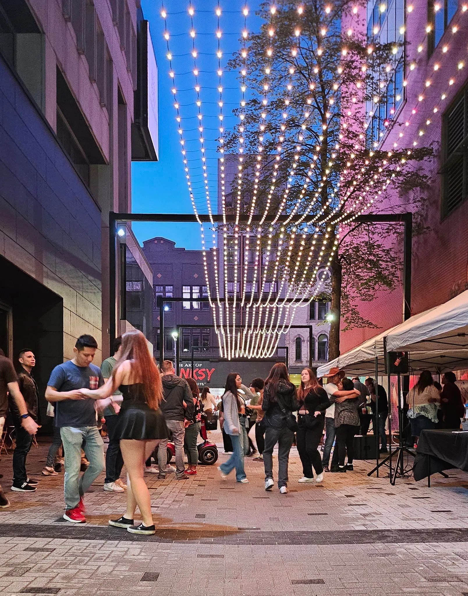 Free street salsa classes move to a new location in London