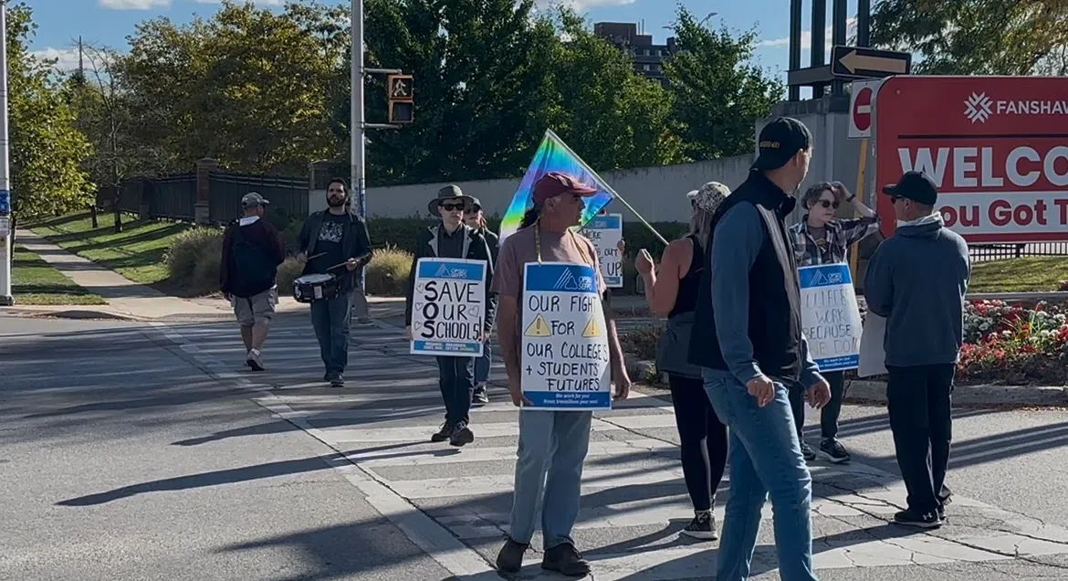 picketers at fanshawe