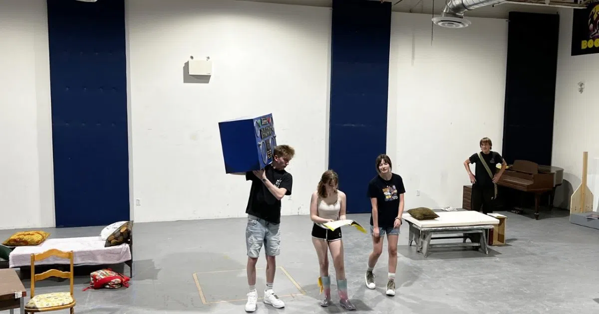 COMMUNITY SPOTLIGHT Gananoque Secondary School and Thousand Islands