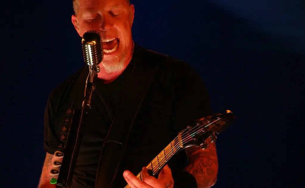 Metallica takes M72 World Tour into 2025 102.9 The Buzz