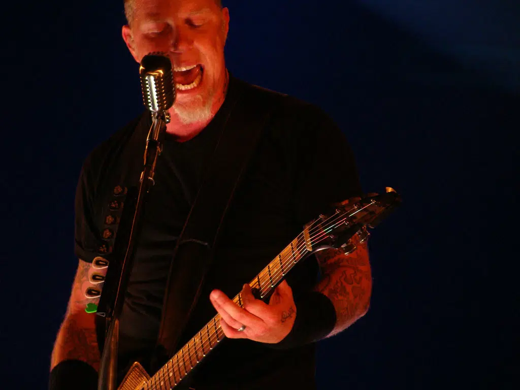 Metallica takes M72 World Tour into 2025 102.9 The Buzz