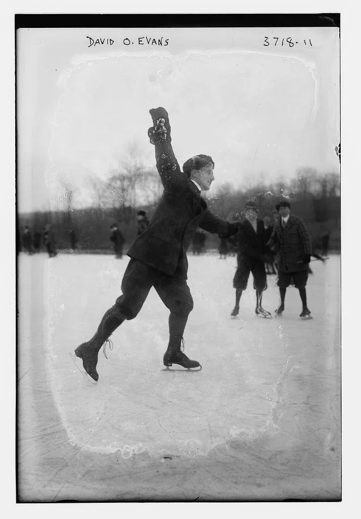 Outdoor Skating is a Go in New Tec