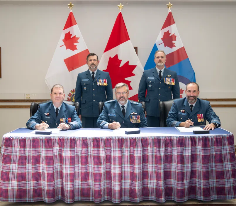 Change of Command for 16 Wing