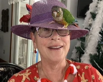 Alliston woman raising awareness for AIDS research in Style Icon contest