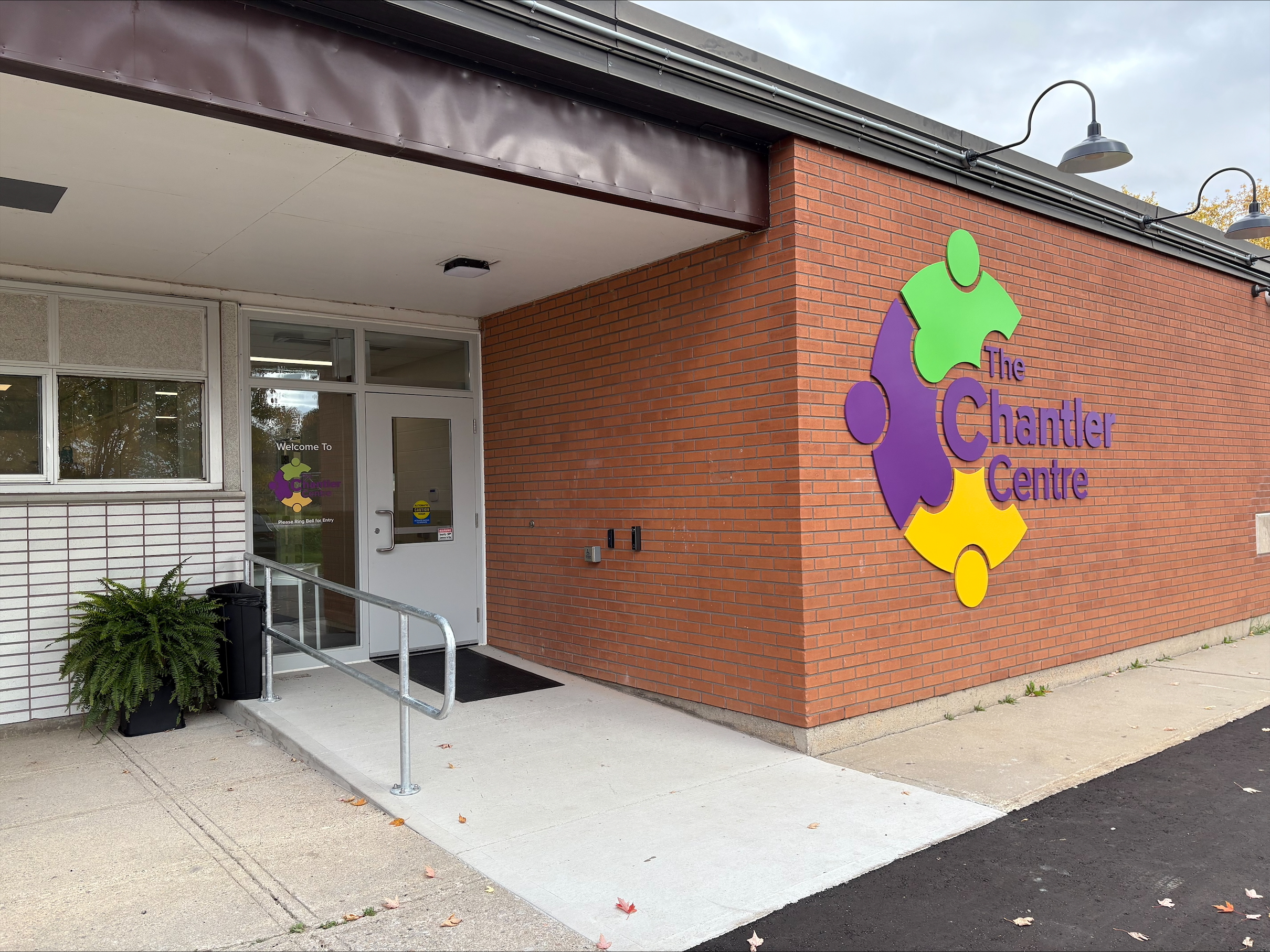 No-cost autism support centre holding grand opening in Beeton