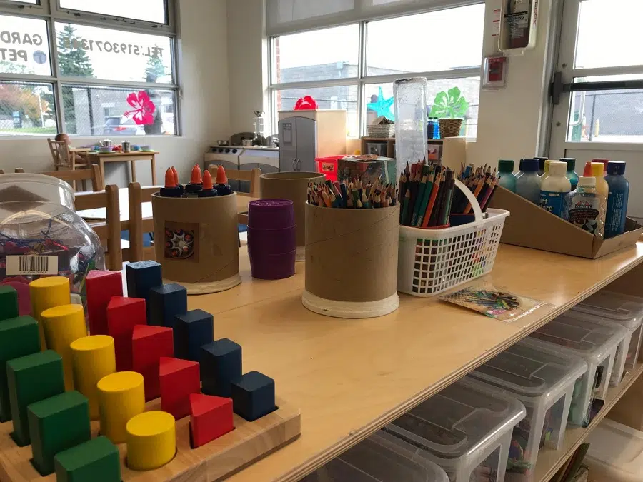 FRENCH SCHOOL BOARD SAYS SCHOOLS WILL BE OPEN ON MONDAY