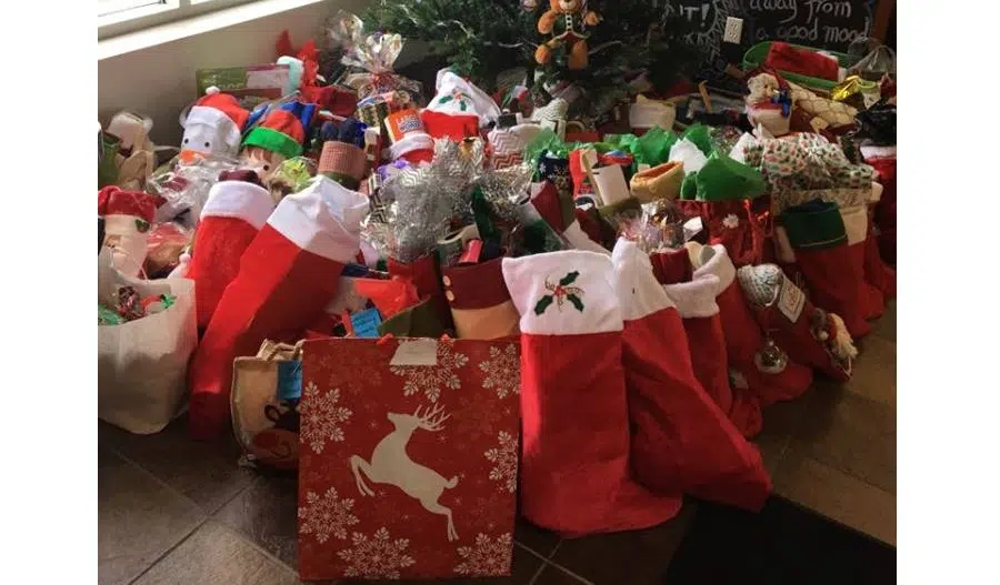 Senior's Santa Christmas Hampers & Stockings supporting nearly 1,000 local seniors