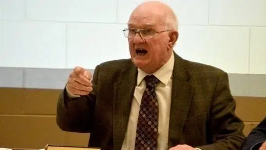 Online petition calls for Amaranth mayor's removal following homophobic remarks