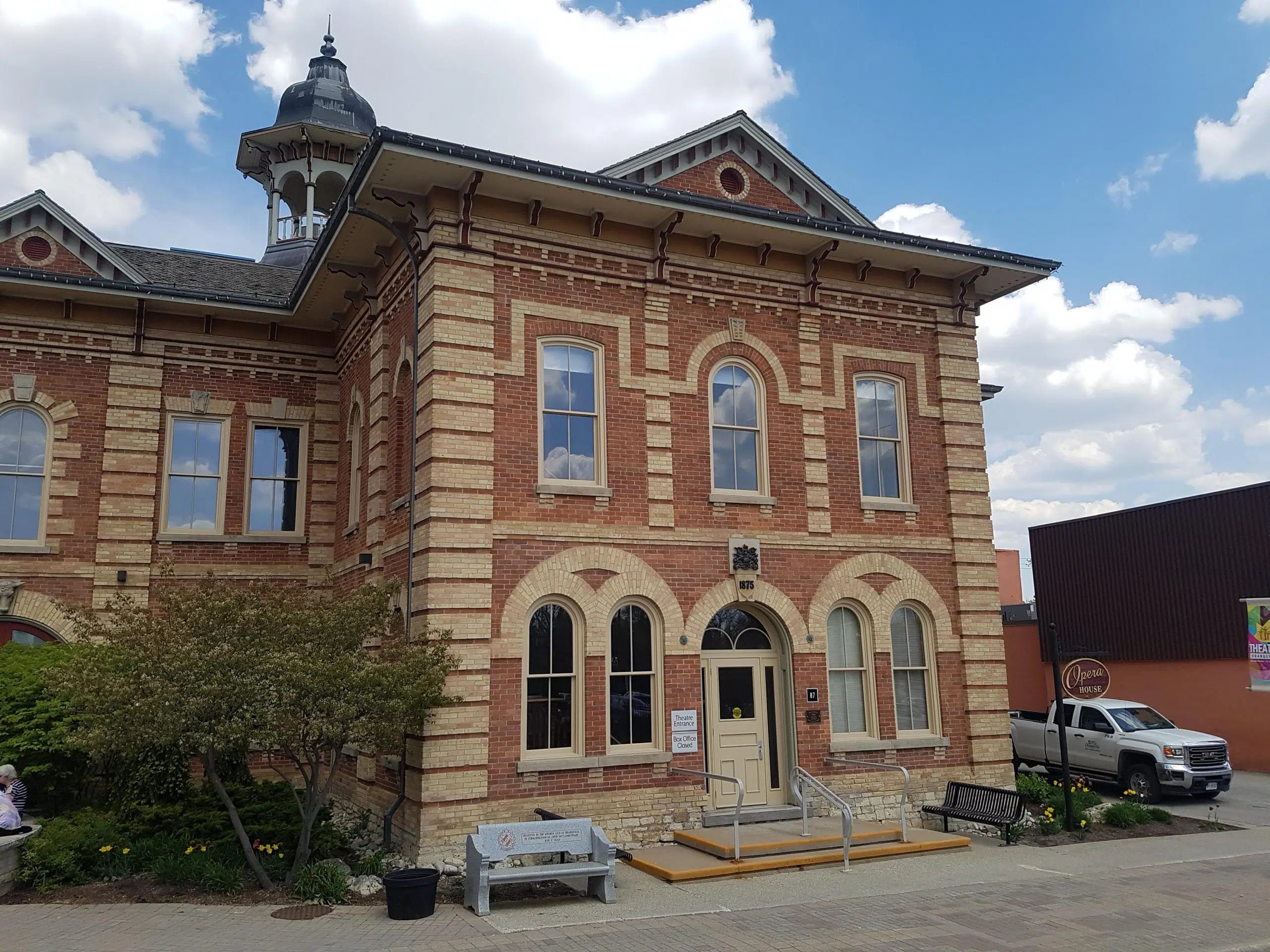 Theatre Orangeville is searching for Artists