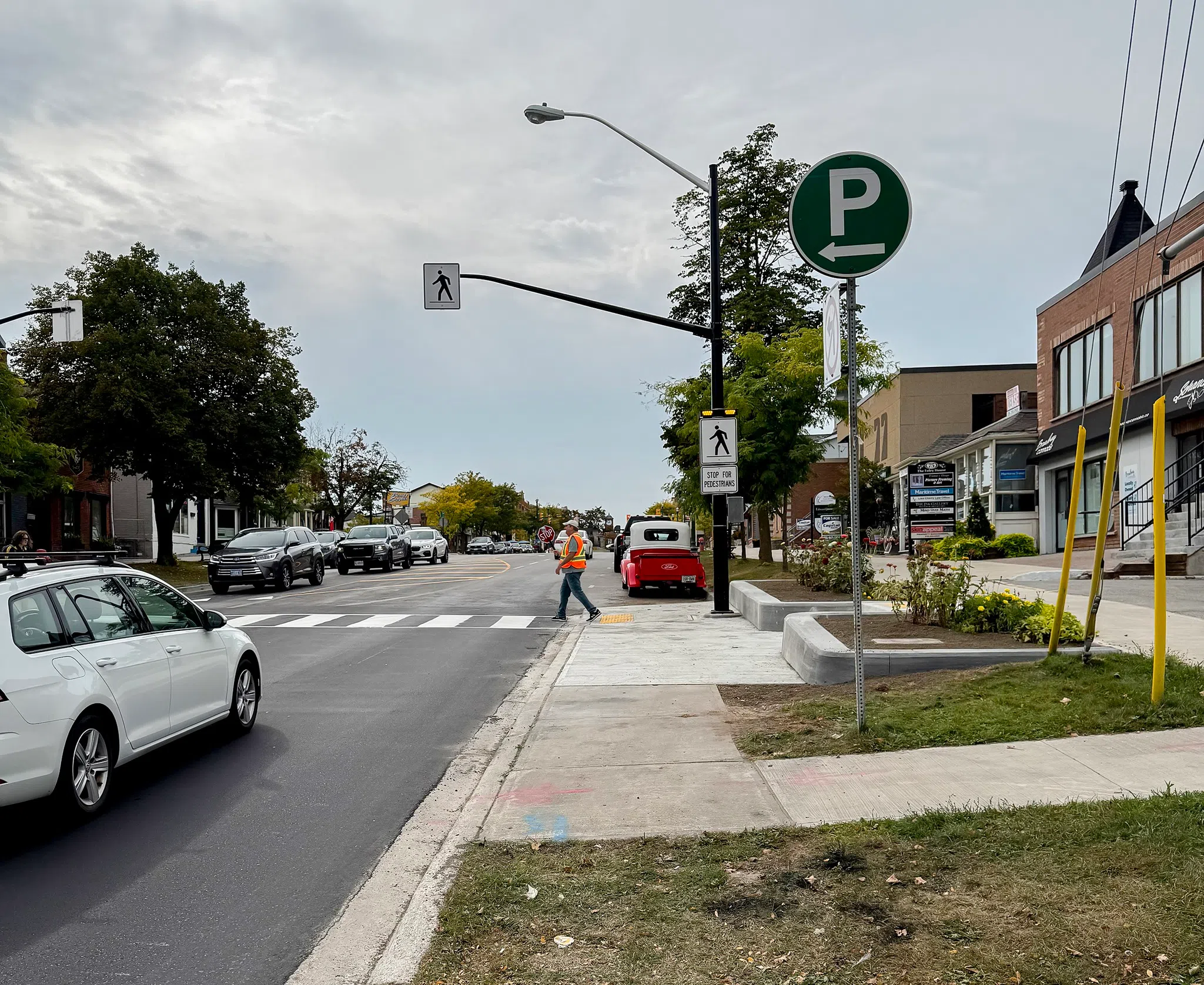 New Pedestrian Crosswalk On Broadway