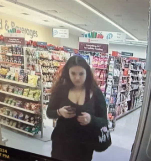 Dufferin OPP scents trouble - Two suspects wanted in perfume theft