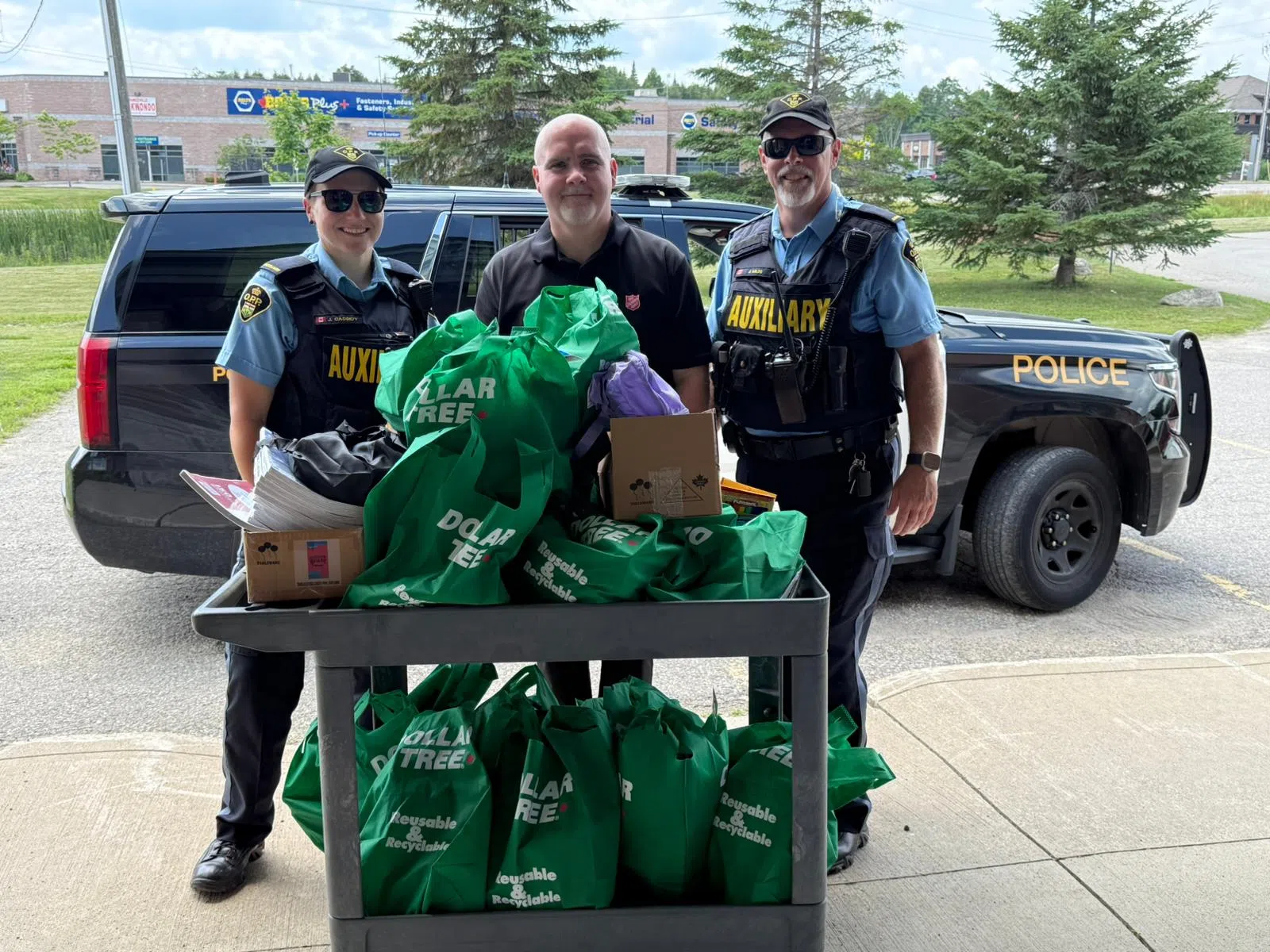 Dufferin OPP & The Salvation Army Team Up To Support Local Students