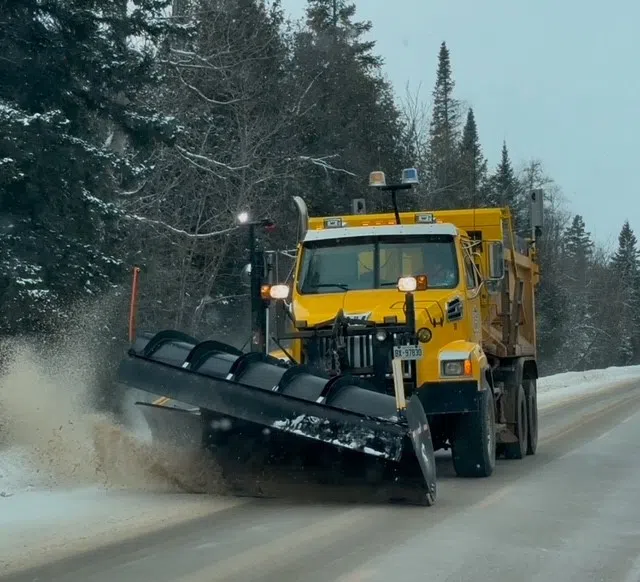 Dufferin OPP reminding motorists and residents to exercise caution around snowplows