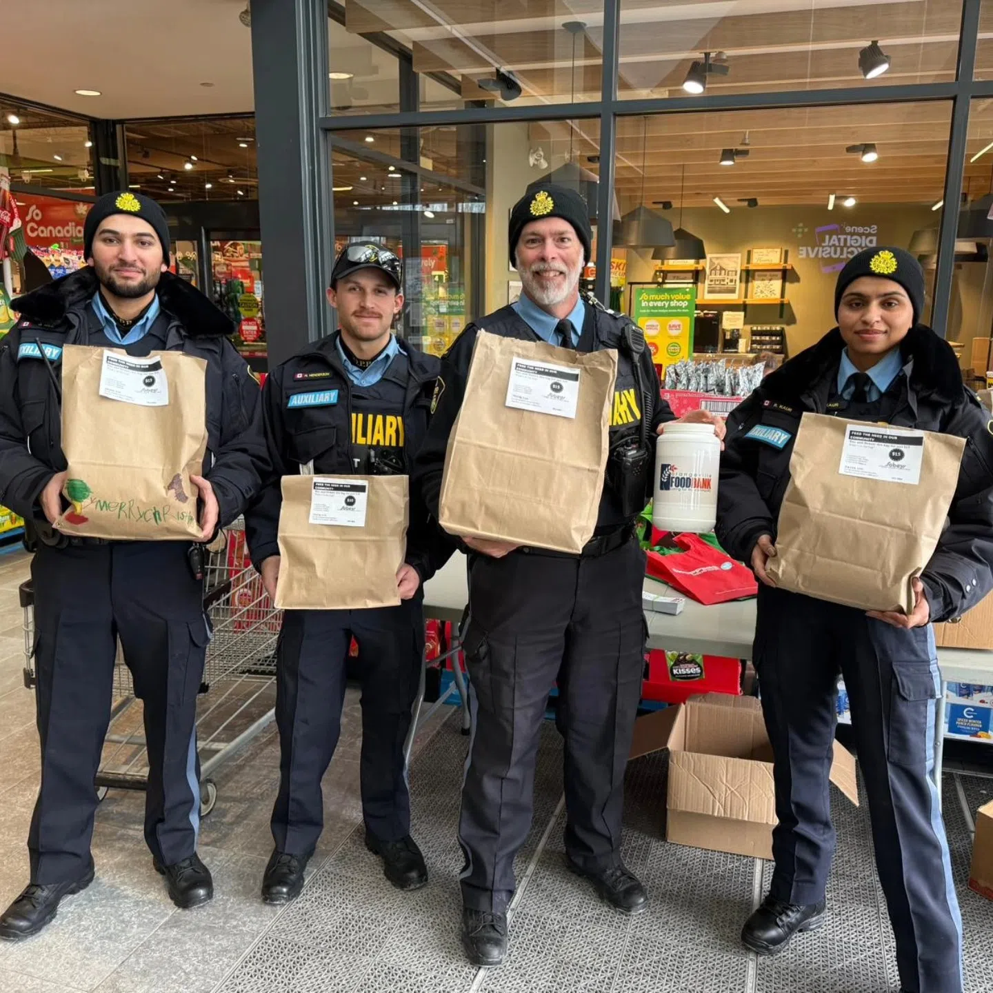 Dufferin OPP Auxiliary Unit collects 632 pounds of food for the Orangeville Food Bank