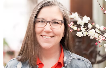 Heather Hayes, Executive Director of the Orangeville Food Bank, announces her retirement