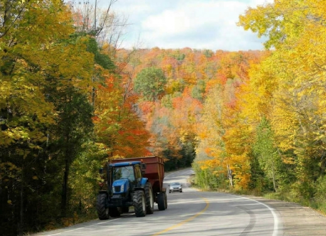Dufferin OPP reminds residents and visitors that September marks the beginning of the fall harvest season