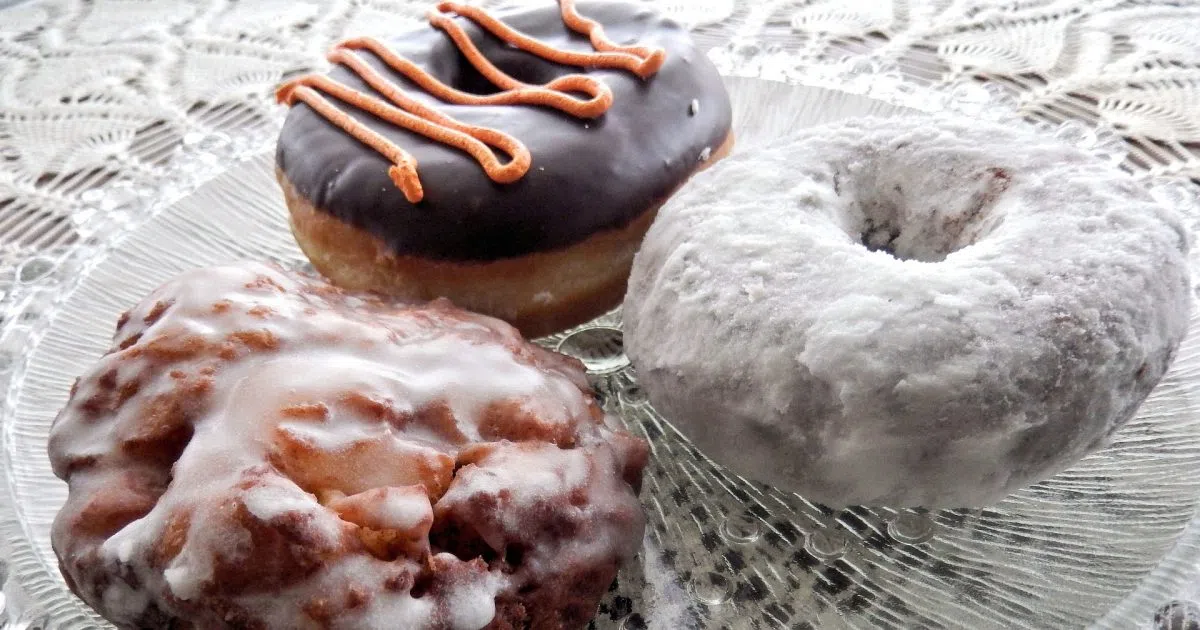 Krispy Kreme Introduces New Apple Fritter as Part of New Autumn’s Orchard Collection Q Country