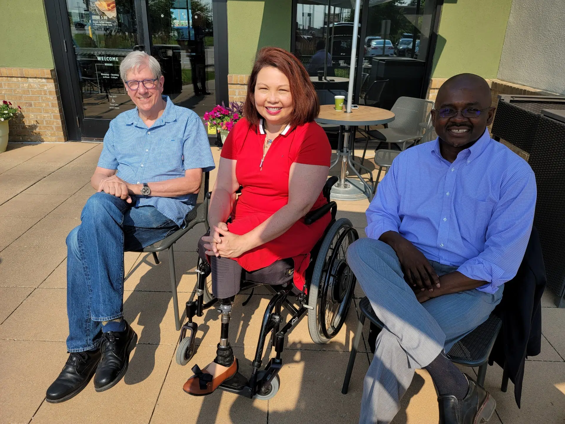 Duckworth Dines with Mayors of the Twin Cities