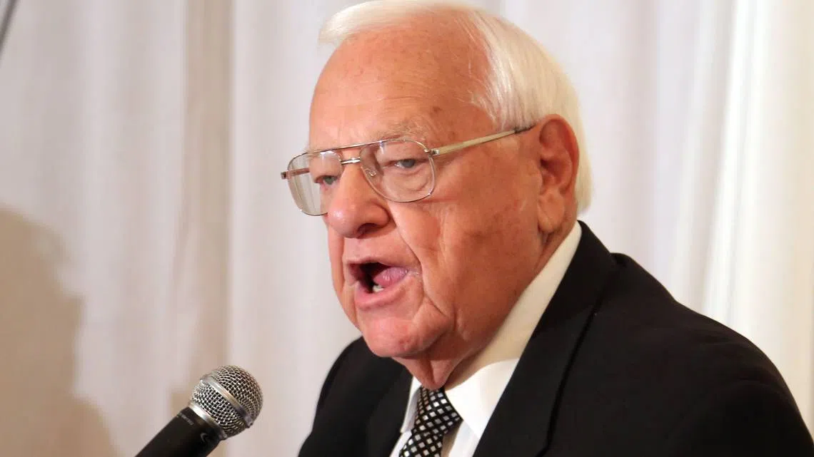 Former Illinois Governor George Ryan Dies at 91