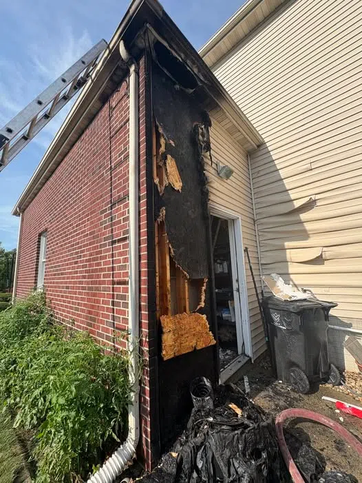 Bloomington Fire Dept. Quickly Extinguishes Rusty Lane Blaze