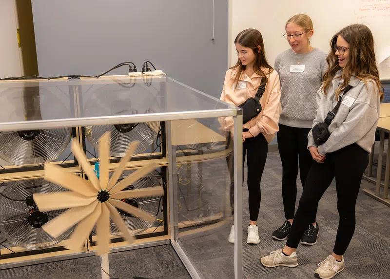 Challenger Learning Center at Heartland Community College named Arthur C. Clarke Innovation Award winner