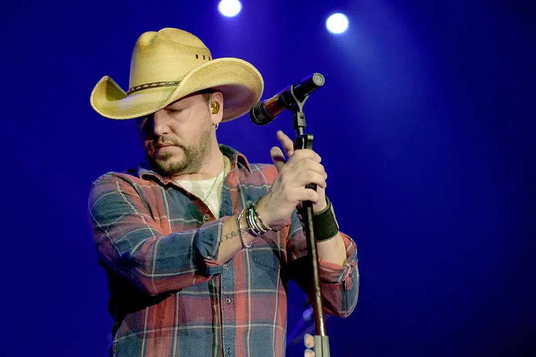 Jason Aldean Hosting 2018 Concert for the Cure at His Bar