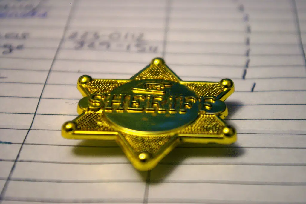 Former sheriff's deputy found dead before fraud sentencing