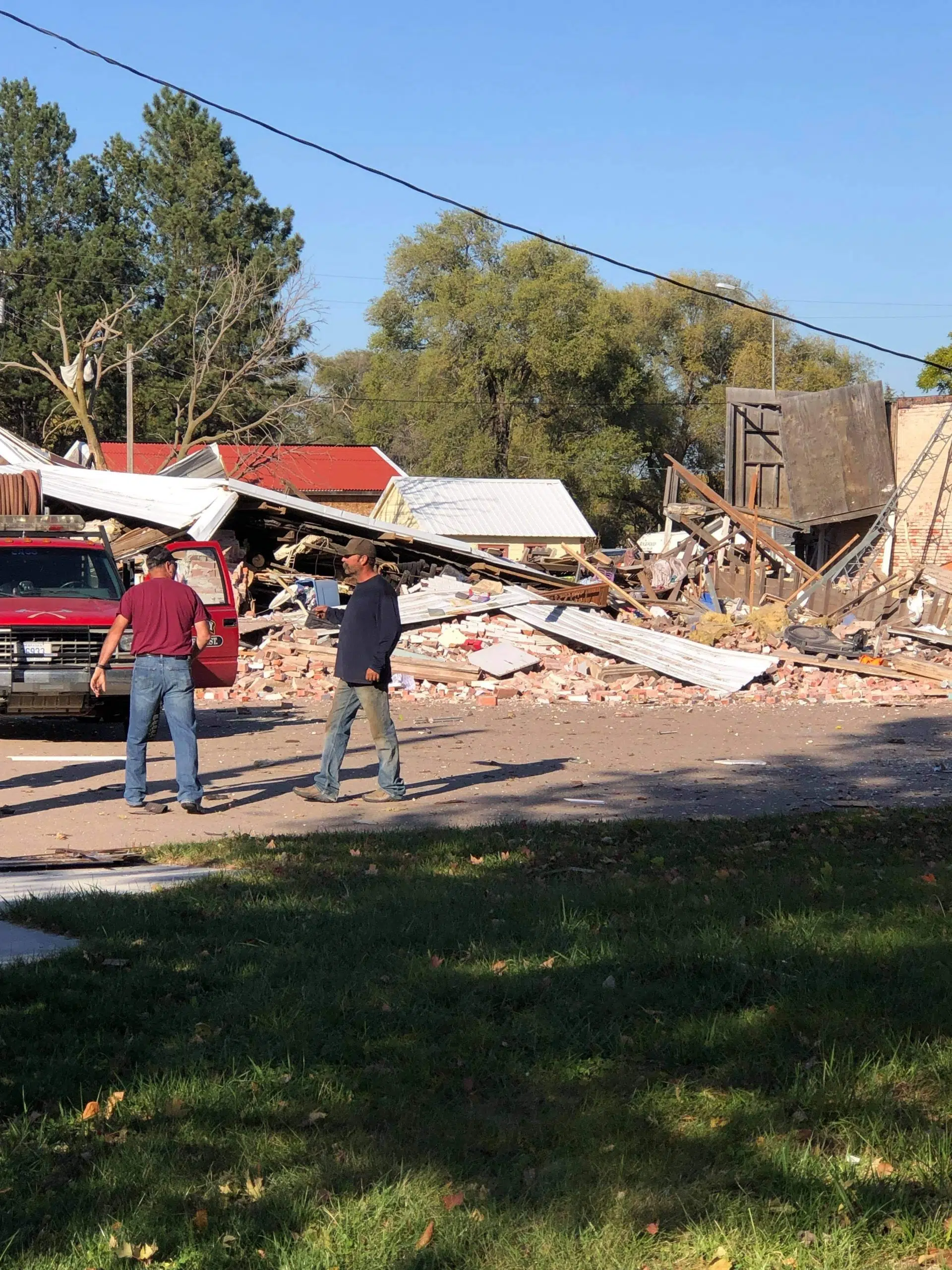 Former Grocery Store in Village of Taylor Destroyed by Explosion KNLV