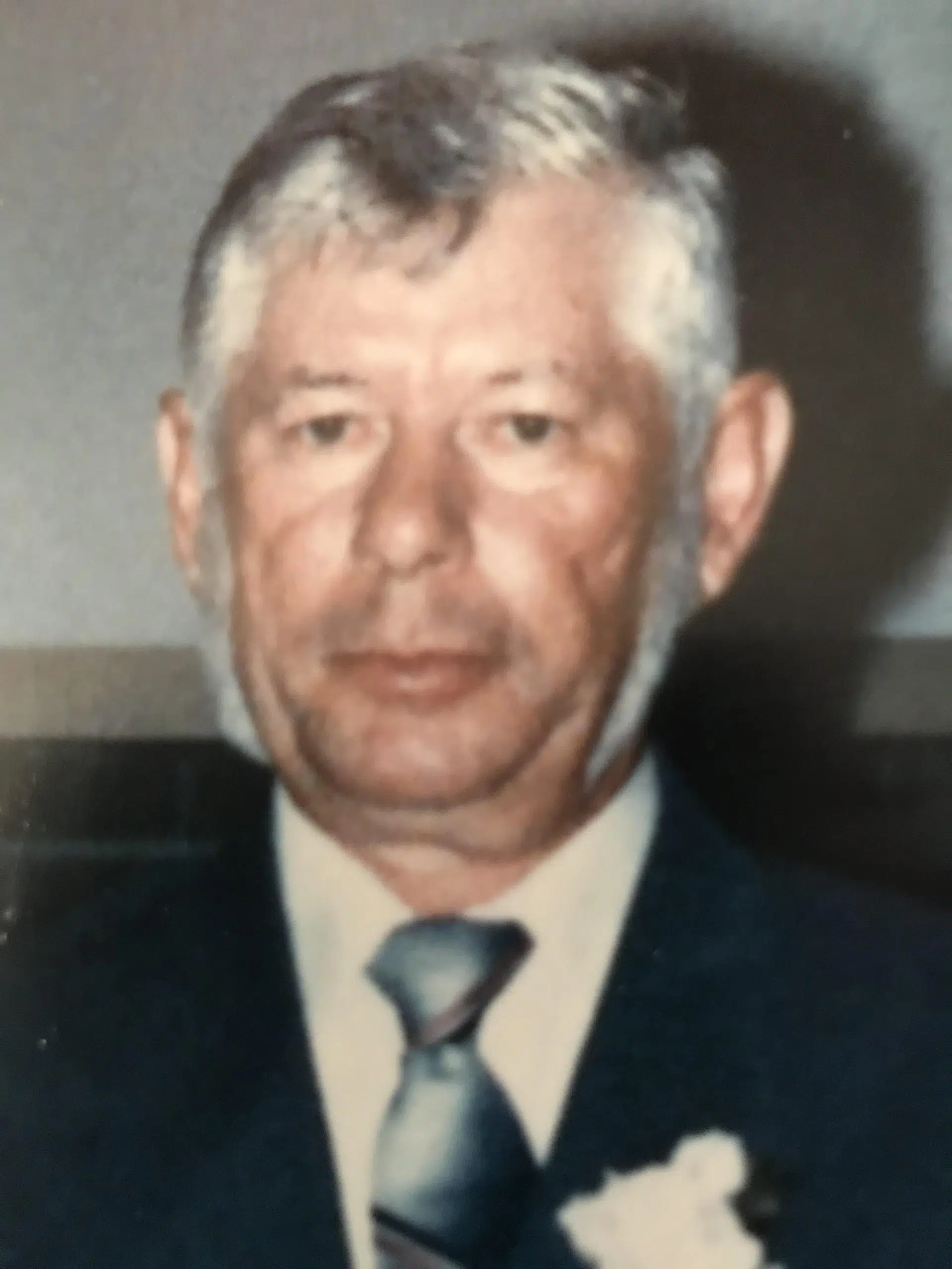 Theodore Lee Dehart, 84