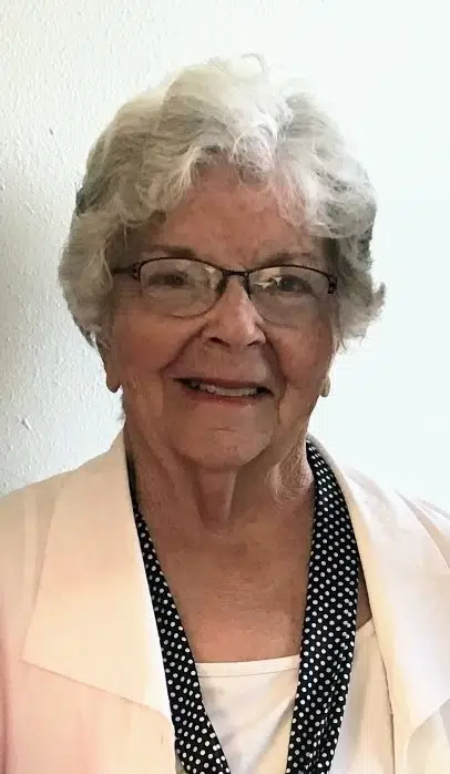 Lois Swett, 86