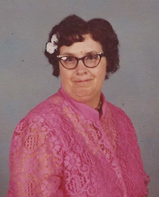 Evelyn J. Wampole, 94