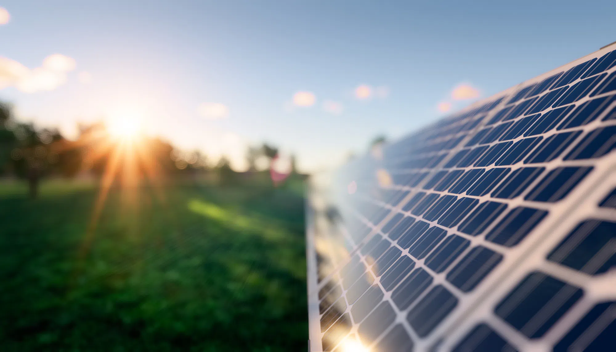 Grand Island City plans to construct a 9.9-megawatt solar farm