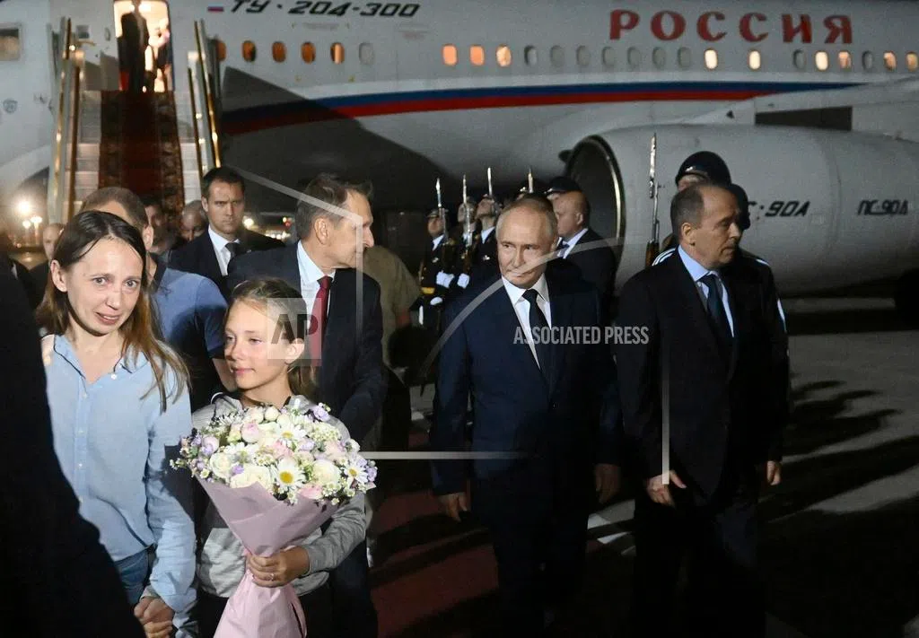 Kremlin acknowledges intelligence operatives were among the Russians freed in prisoner swap